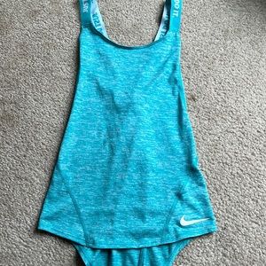Turquoise Nike cross back athletic tank top size XS